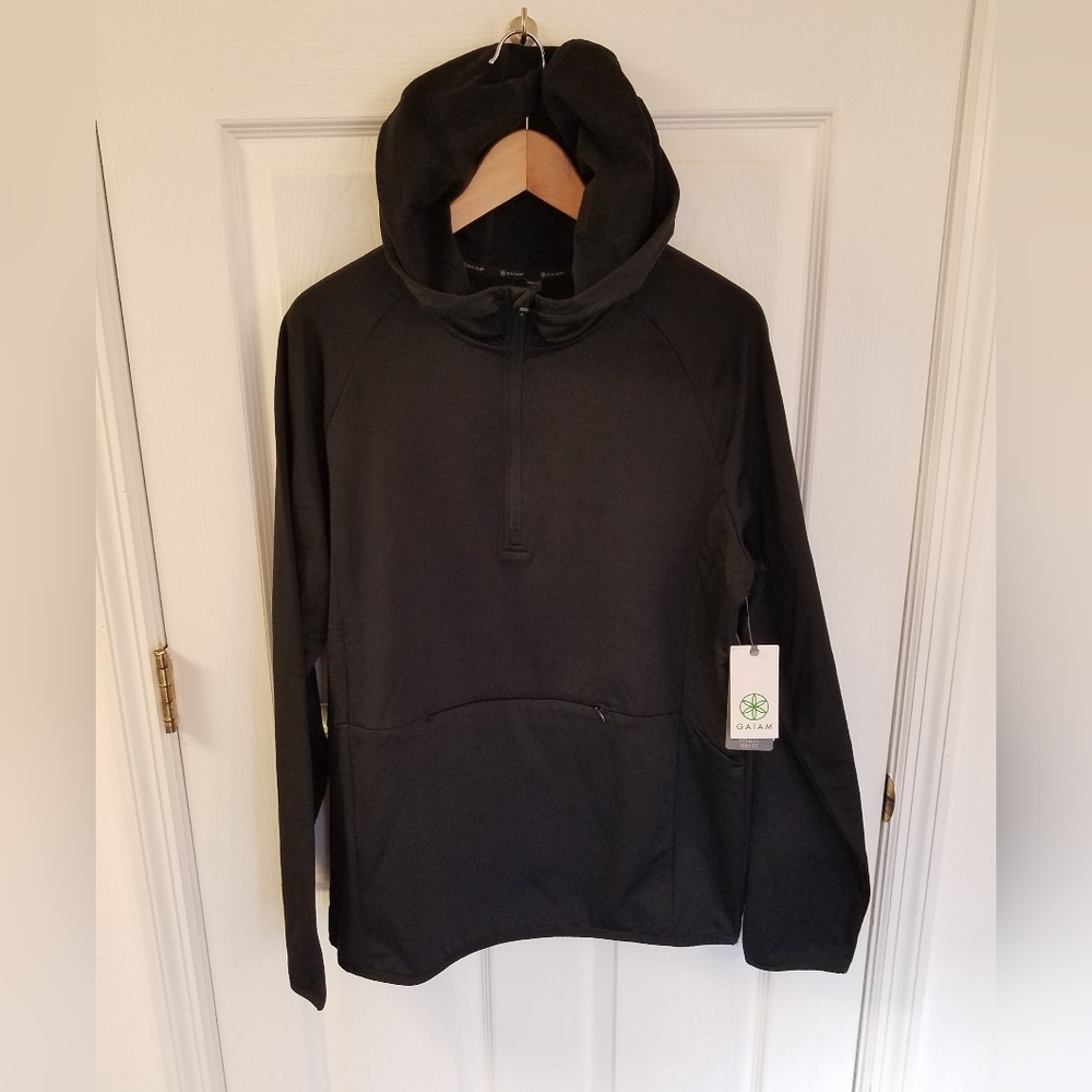 NWT GAIAM Men's Long Sleeve Trainer Hoodie Quarter Zip Size Medium Black